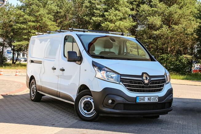 Renault Trafic 3 osobowy Kamera Nawigacja Klimatyzcja Tempomat Podgrzewany Fotel
