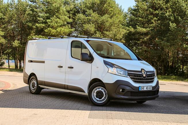 Renault Trafic 3 osobowy Kamera Nawigacja Klimatyzcja Tempomat Podgrzewany Fotel