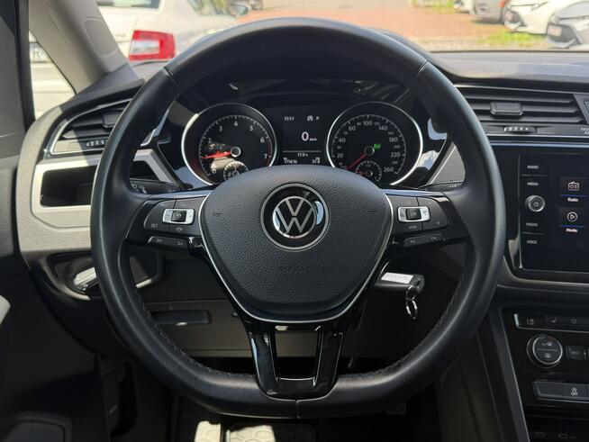 Volkswagen Touran Serwis ASO I właściciel Salon Polska Poleasingowy VAT 23% Bezwypadkowy