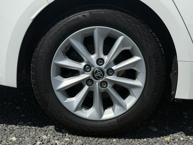 Toyota Corolla VAT 23% Salon Polska I właściciel Serwis ASO Bezwypadkowy Poleasingowy