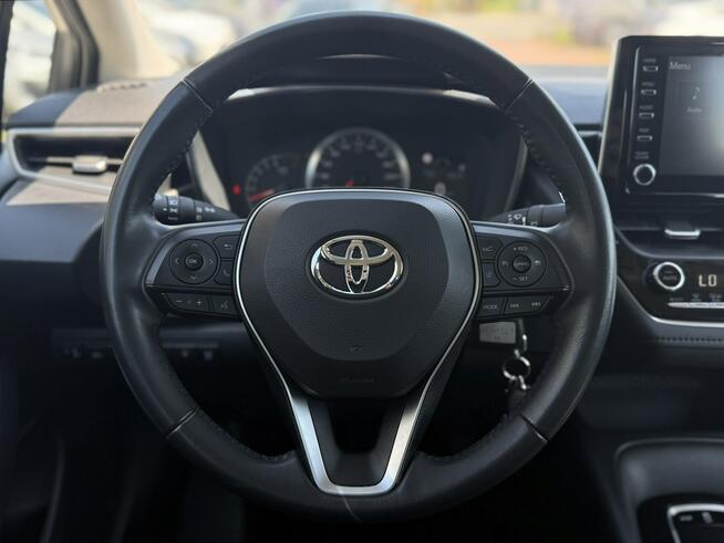 Toyota Corolla VAT 23% Salon Polska I właściciel Serwis ASO Bezwypadkowy Poleasingowy