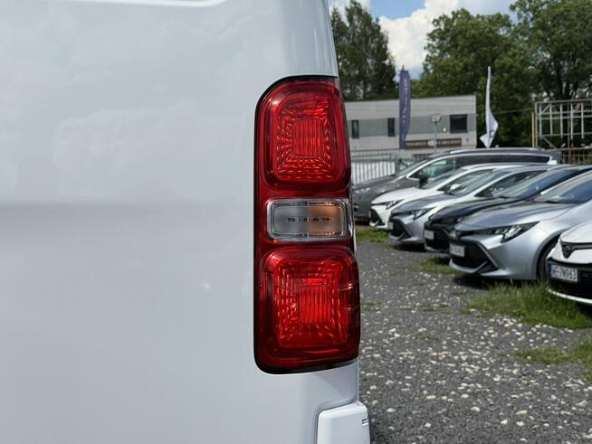 Toyota ProAce xl long Polska Poleasingowy I właściciel ASO VAT 23% Bezwypadkowy