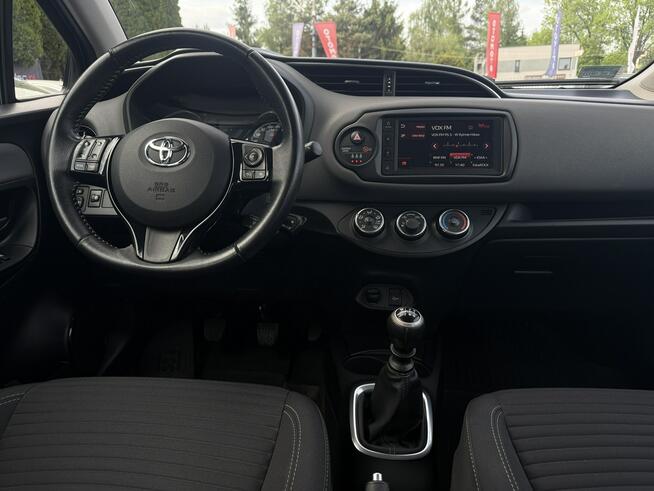 Toyota Yaris Salon Polska Poleasingowy I właściciel Serwis ASO VAT 23% Bezwypadkowy