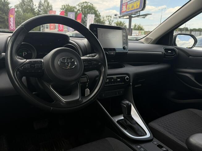 Toyota Yaris kraj Polska I właścicie Serwis ASO VAT 23% Bezwypadkowy Poleasingowy