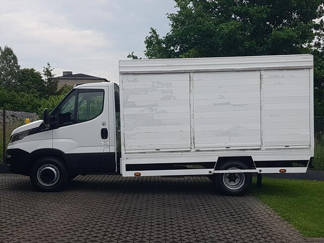 Iveco Daily 70C18 V H KONTENER ROLETY BOK DO TRANSPORTU WODY 3,66x2,21x1,86