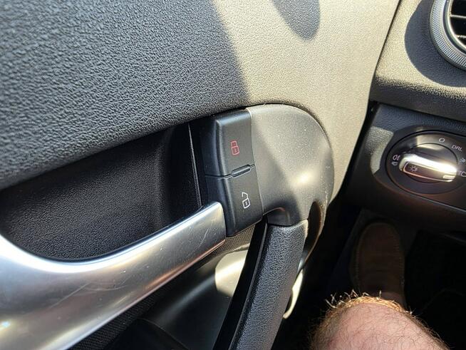 Audi A3 1.6 MPI 102 KM, Daylight LED, Xenon, Klimatyzacja, Aluflegi, Isofix