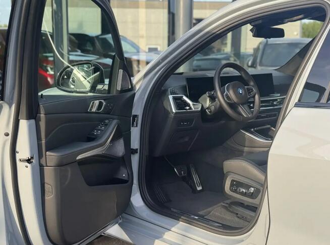 BMW X5 xDrive50e rabat 141 728 zł , Pakiet sportowy M Pro