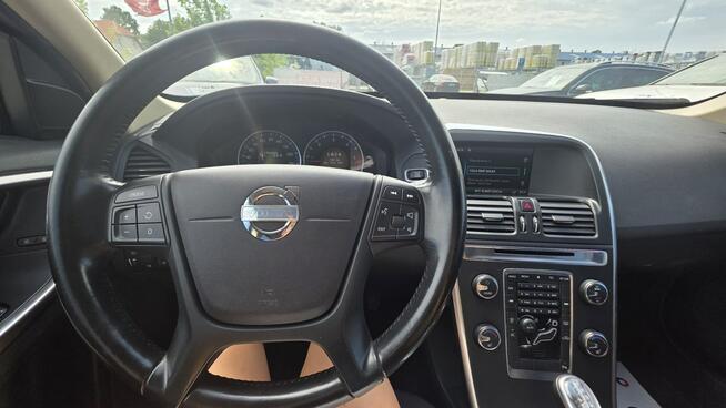 Volvo XC 60 Duża Navi automat zarejestrowany ledy
