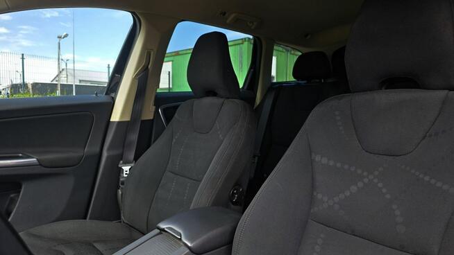 Volvo XC 60 Duża Navi automat zarejestrowany ledy