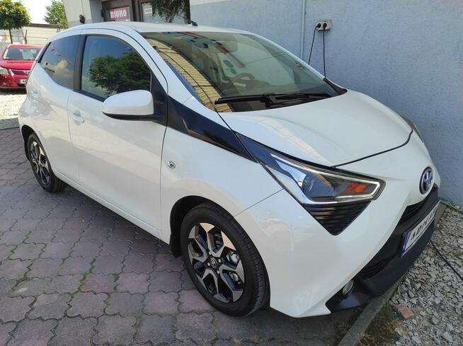 Toyota Aygo Klima, tempomat, Kamera, 5-drzwi, LED, wielofunkcja, radio AUX/USB/BT
