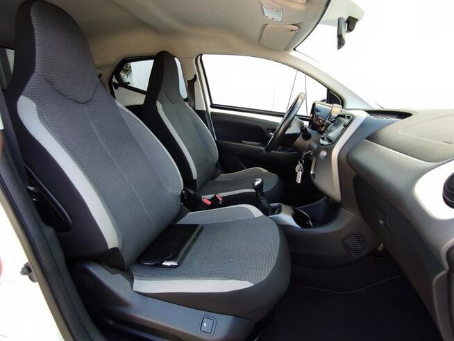 Toyota Aygo Klima, tempomat, Kamera, 5-drzwi, LED, wielofunkcja, radio AUX/USB/BT