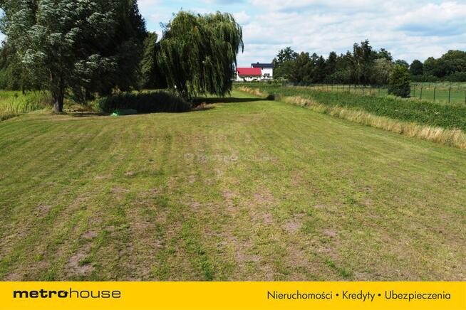 Działka 3100 m² ze stawem WZ na 3 domy 2026 S7