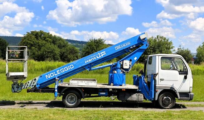 Nissan Cabstar Zwyżka CTE 20N Podnośnik