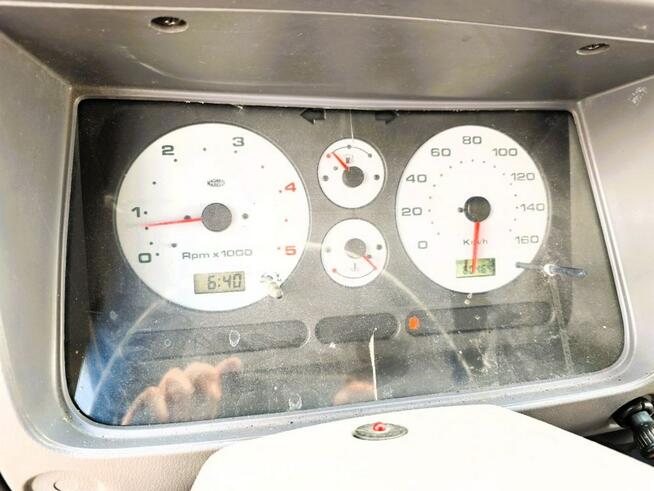Nissan Cabstar Zwyżka CTE 20N Podnośnik