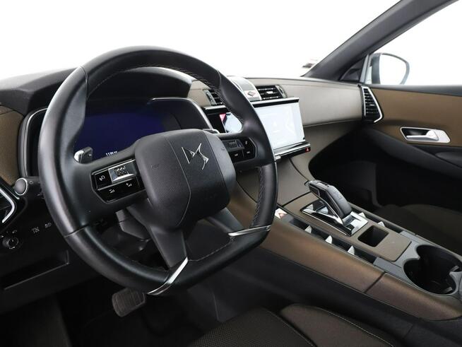 DS Automobiles DS 7 Crossback PHEV 4x4 full LED navi klima auto DS Active Scan Suspension kamera i c
