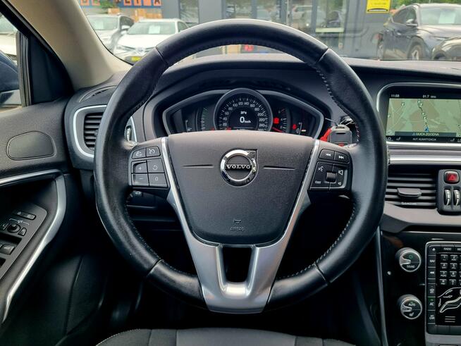 Volvo V40 FULL LED Serwis Navi Kamera Parktronic Climatronic Gwarancja!
