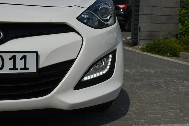 Hyundai i30 1.4B MPI 88 TYS KM Klima Grzane Fotele 2015r Sprowadzony Opłacony