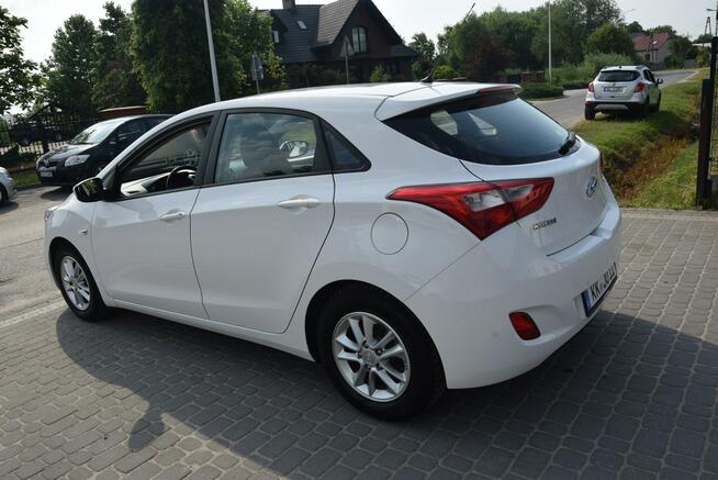 Hyundai i30 1.4B MPI 88 TYS KM Klima Grzane Fotele 2015r Sprowadzony Opłacony