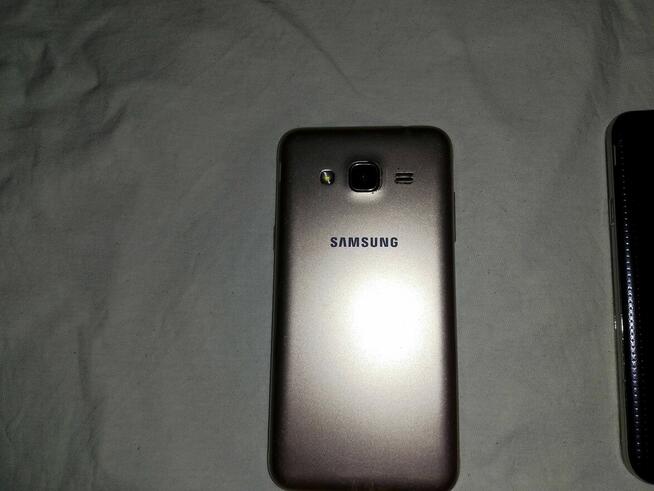 2 Smartfony Samsung
