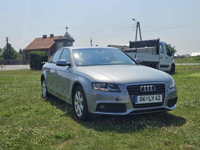AUDI A4 B8 ! Stan bardzo dobry !