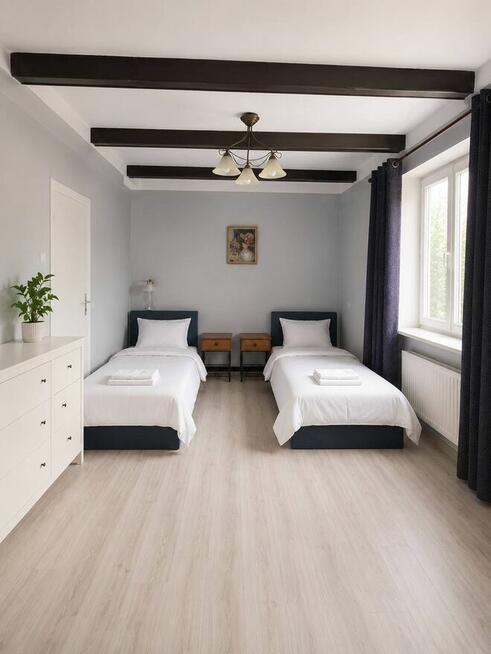 Hostel tanie noclegi , kwatery pokój z łazienką. Хостел
