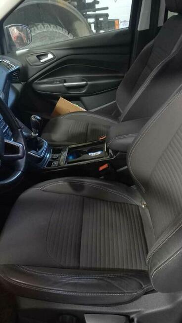 Sprzedam samochód Ford Kuga 1.5 benzyna z 2019 roku