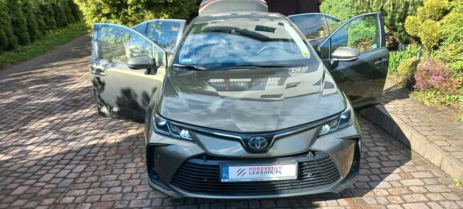 Toyota Corolla 48.7 netto E-CVT 1.8 Hybryda Kamera Cofania Kier.wielof. Klimatronik