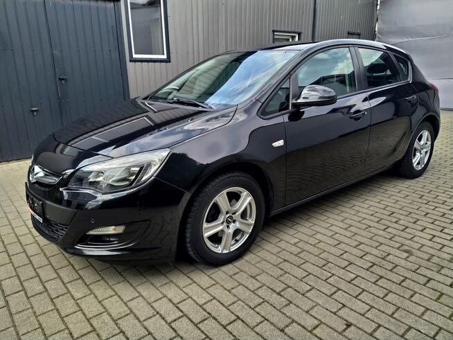 Opel Astra 1.4 Turbo Klimatronic Czujniki P+T Dodat. kpl kół 4 Zarejstrowany
