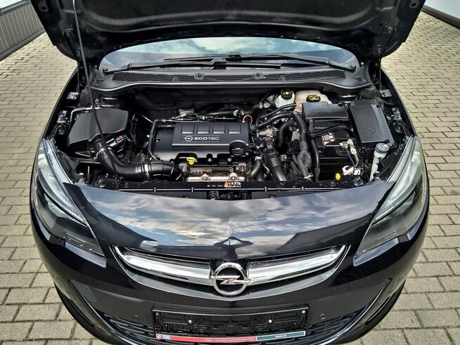 Opel Astra 1.4 Turbo Klimatronic Czujniki P+T Dodat. kpl kół 4 Zarejstrowany