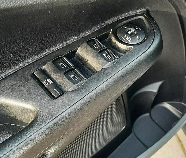 Ford B-Max 1,6 105KM Ti-VCT automat