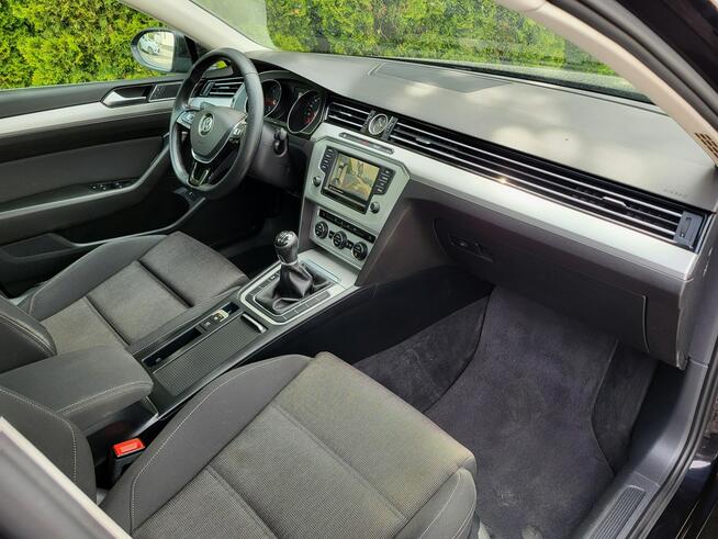 Volkswagen Passat ** Kamery 360 ** 2,0 TDI ** Nawigacja **