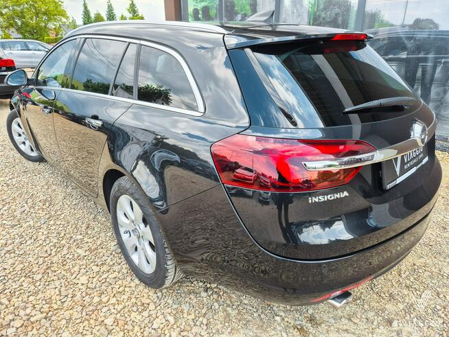 Opel Insignia Sports Tourer Insignia Tourer 2.0 170 km BI-XENON czujniki NAV kamera SERWIS 2016