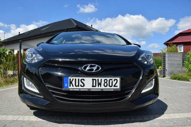 Hyundai i30 1.4B 108 TYS KM Klima Odpinany Hak PDC Sprowadzony