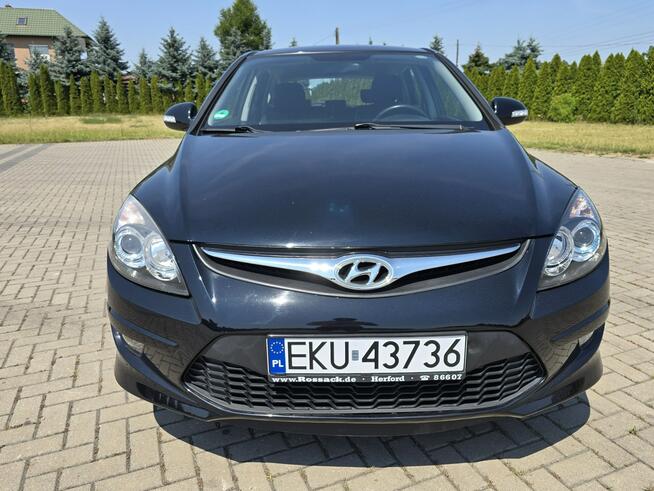 Hyundai i30 1,4Benz. Pół-Skóry.Klimatronic.Parktronic.Lift.kredyt.OKAZJA