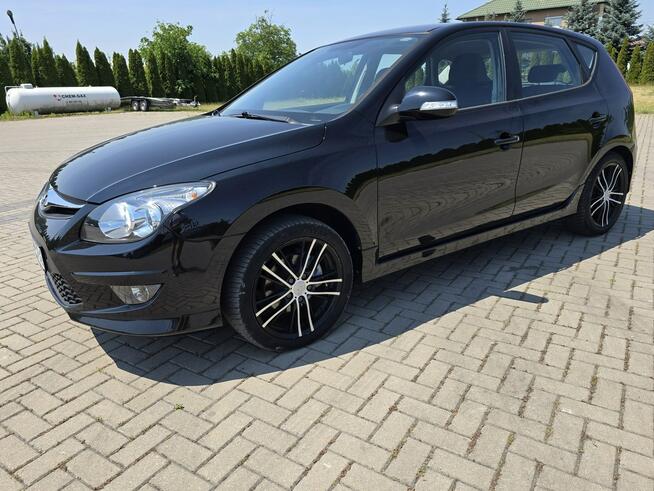 Hyundai i30 1,4Benz. Pół-Skóry.Klimatronic.Parktronic.Lift.kredyt.OKAZJA