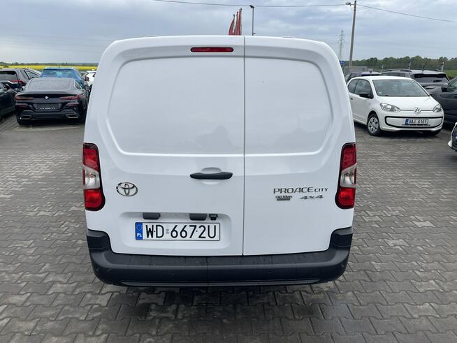Toyota Proace City Salon PL L2 HAK Blaszak Klimatyzacja Czujniki park.