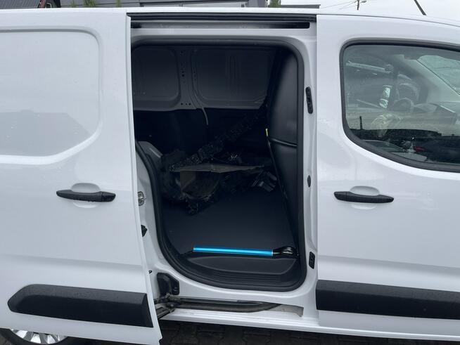 Toyota Proace City Salon PL L2 HAK Blaszak Klimatyzacja Czujniki park.