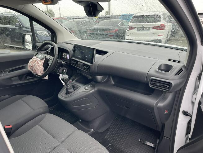Toyota Proace City Salon PL L2 HAK Blaszak Klimatyzacja Czujniki park.