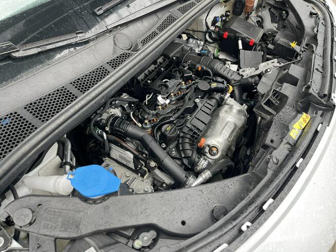 Toyota Proace City Salon PL L2 HAK Blaszak Klimatyzacja Czujniki park.