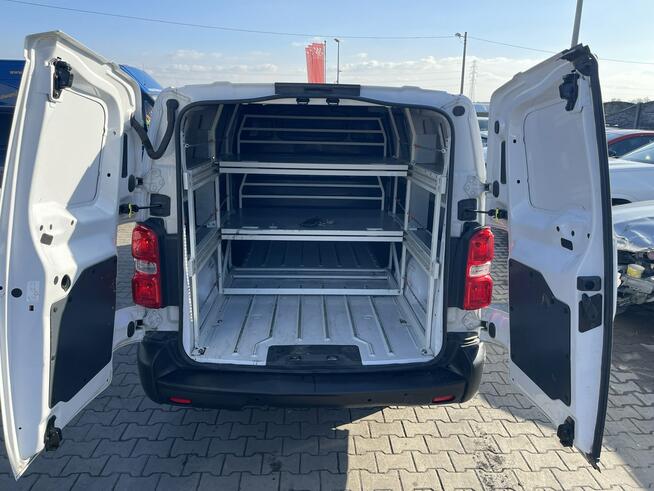 Opel Vivaro Blaszak Klimatyzacja Czujniki park. Zabudowa