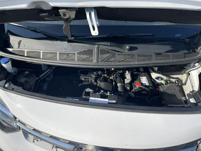 Opel Vivaro Blaszak Klimatyzacja Czujniki park. Zabudowa