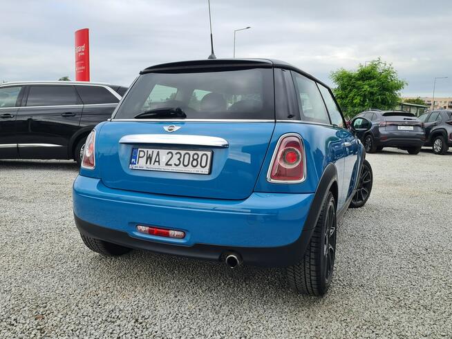 Mini Cooper BAYSWATER Skóra Klimatronik Tempomat Sensory Halogeny Komputer Alu