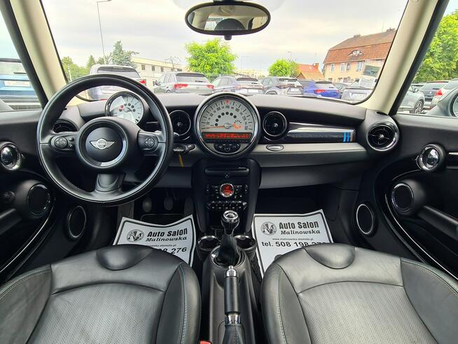Mini Cooper BAYSWATER Skóra Klimatronik Tempomat Sensory Halogeny Komputer Alu