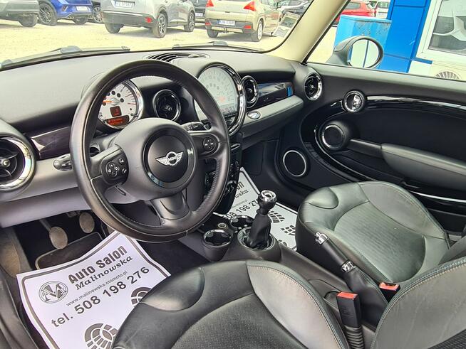 Mini Cooper BAYSWATER Skóra Klimatronik Tempomat Sensory Halogeny Komputer Alu