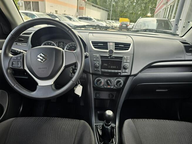 Suzuki Swift Grzane fotelei i lusterka, serwis ASO,