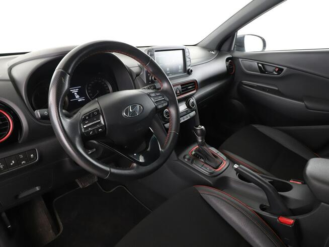 Hyundai Kona automat półskóra full LED navi klima auto kamera i czujniki parkowania