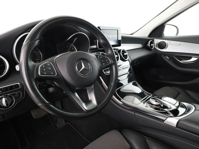 Mercedes C 250 Avantgarde C250 211KM automat półskóra panorama navi grzane fotele ACC