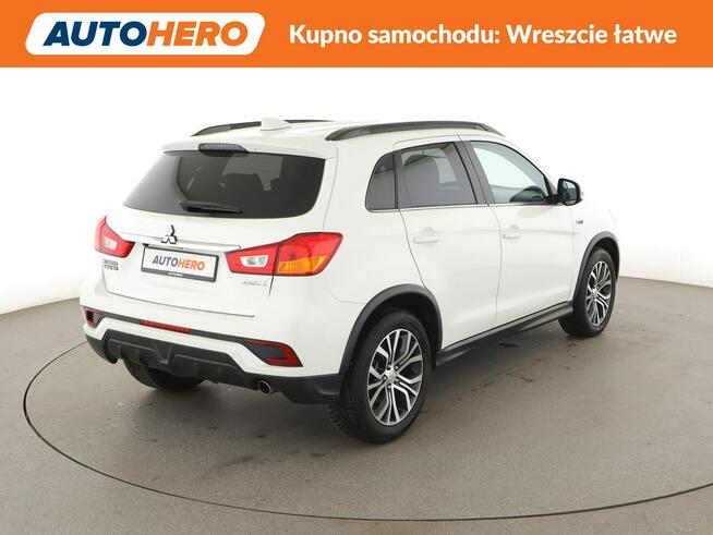 Mitsubishi ASX bi-xenon/LED klima auto navi skóra/alcantara kamera cofania