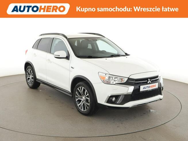 Mitsubishi ASX bi-xenon/LED klima auto navi skóra/alcantara kamera cofania