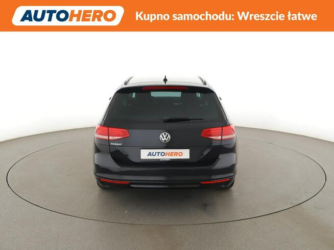 Volkswagen Passat virtual, led, masaże, navi, kamera, pdc, asystenci